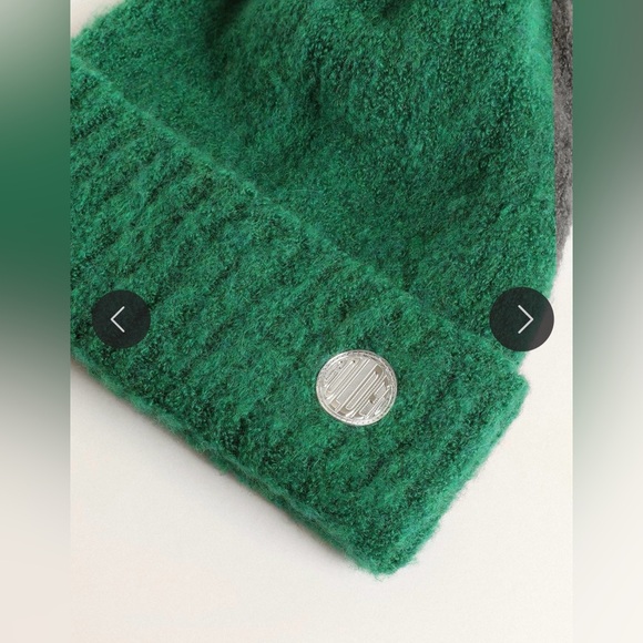 Golden Goose Journey Beanie Didi green alpaca wool blend pom-pom & logo patch - Picture 2 of 6